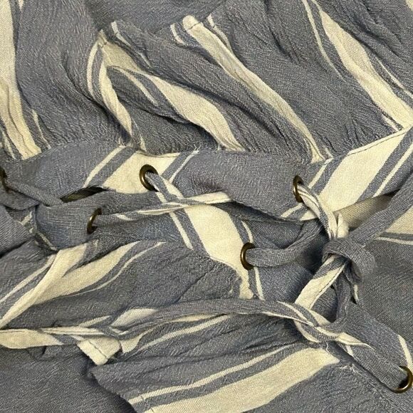 American Eagle Outfitters women's bell sleeve ruffled lace up ruffled boho cropp - Picture 3 of 7